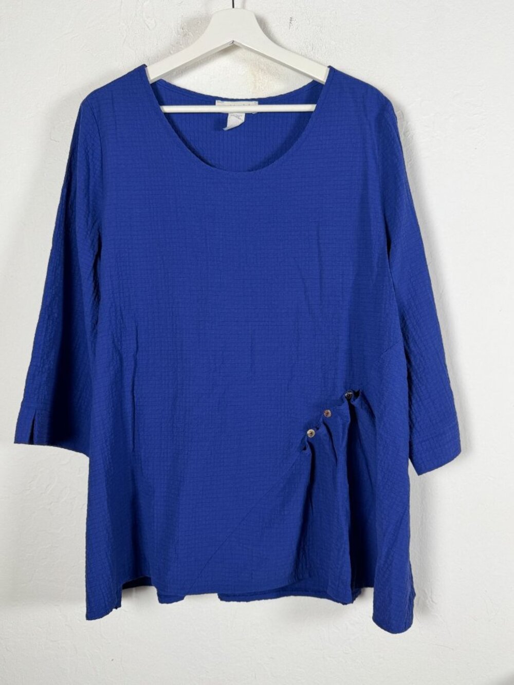 Moonlight Blue Crinkle Grid Tunic Blouse Top Large 3/4 Sleeve Side Button Detail